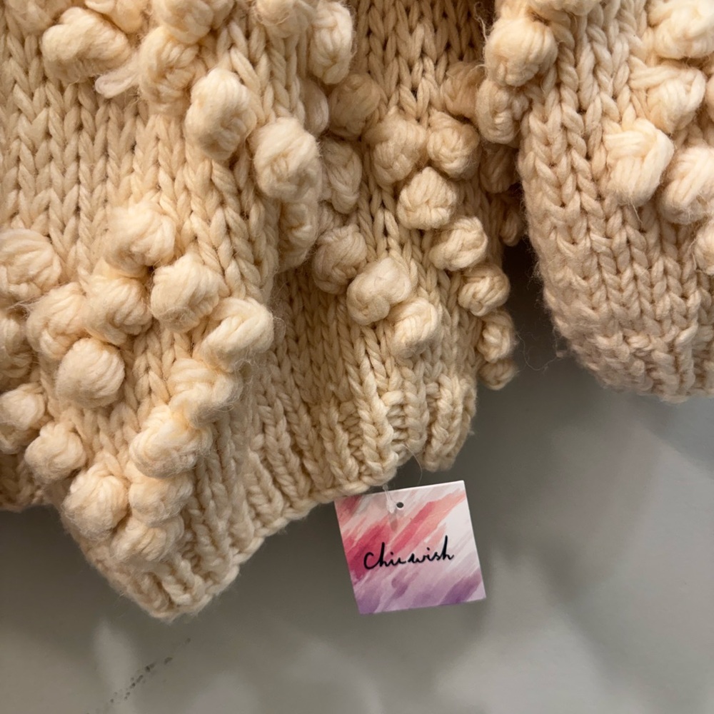 Women’s Oversized Cream Pom-Pom Knit Cardigan - One Size ✨NWT - Picture 5 of 5